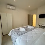 Mini Mono 3*