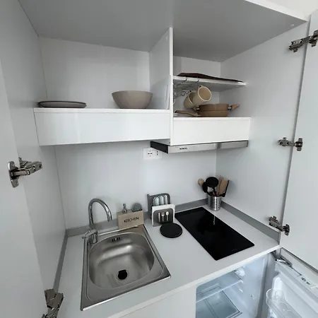 Mini Mono Cliniche & Ospedale Civile A Piedi 3* Sassari